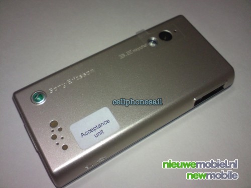 Sony Ericsson G705 opgedoken?