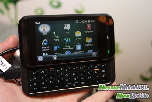 Acer neoTouch P300