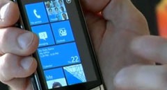 Ballmer: Windows Phone 7 ook gratis voor stagairs
