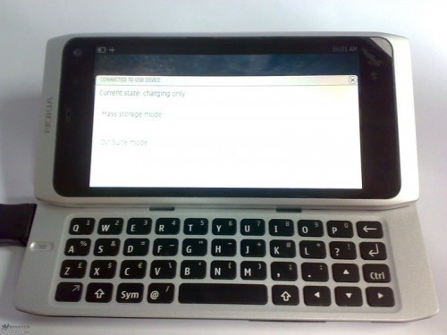 De N9 met MeeGo